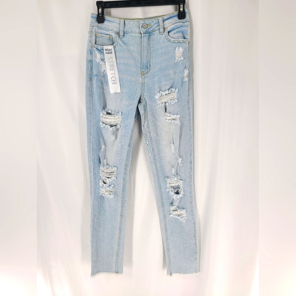 NWT Tinseltown Distressed Jeans Sz 3